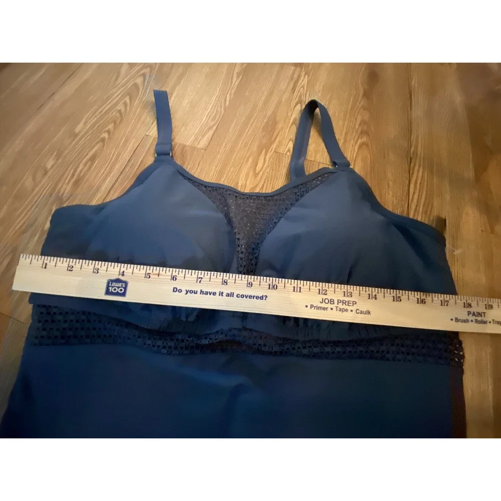 Womans Plus Size‎ 3X Navy Swim Bathing Suit Navy Blue Lined Top Cute Embellished